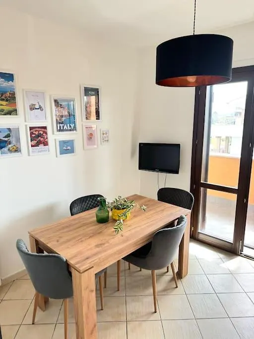Casa Vacanza Elislor Apartments Fiumicino
