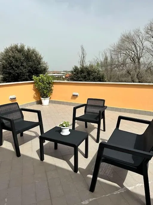 Casa Vacanza Elislor Apartments Fiumicino